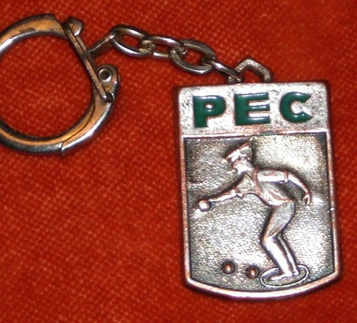 Porte clés key - key, pastis