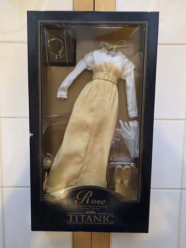 Franklin mint titanic rose - mint,