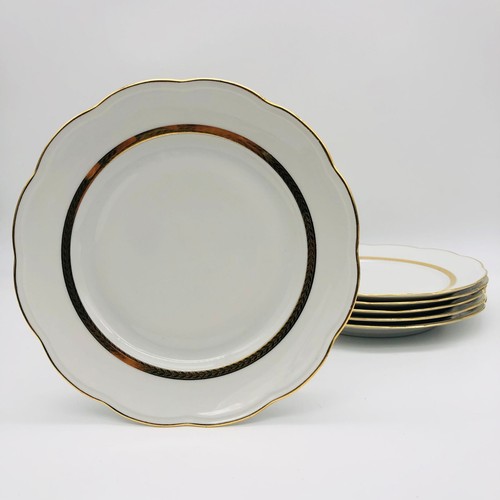 Assiettes plates en - assiettes, plates.