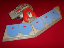 Ancien distributeur de cartes  Yu Gi Oh Duel Disk (1996)
