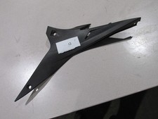 Cache latéral droit (Aprilia - Rsv4 Rr 1000 2015 - 2016)