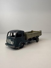 Dinky Toys 33B Simca Cargo