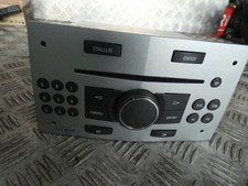 RADIO Opel Zafira (M75) MPV 1.9 CDTI (Z19DT)