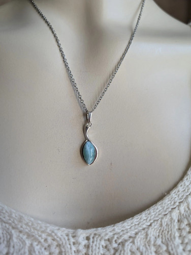 Collier avec larimar