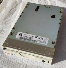 Lecteur Iomega ZIP 100 SCSI