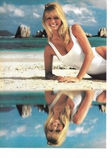 CHERYL TIEGS PINUP - LOW-CUT