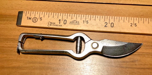 Outils anciens old tools - outils, tools,vieux