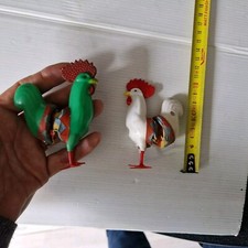 jouets musicaux anciens 2 COQS sifflets  1955 plastique rigide