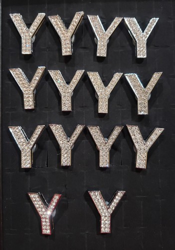 Crystallized letter y - 14,
