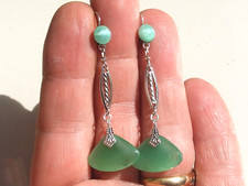 BELLES et GRANDES BOUCLES D'OREILLES ANCIENNES ART DECO en ARGENT & PIERRE VERTE