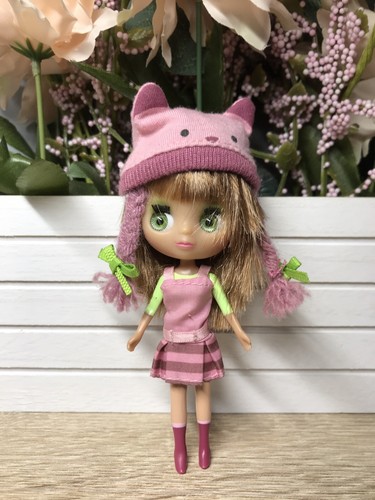 Blythe jolis - b9,