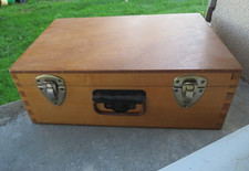 ancienne grande boite de