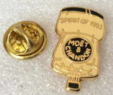 pin's lapel   pins Champagne France Moët et Chandon ( spirit of 1993)