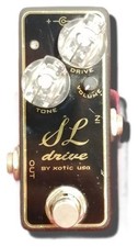Pédale d'effets de distorsion