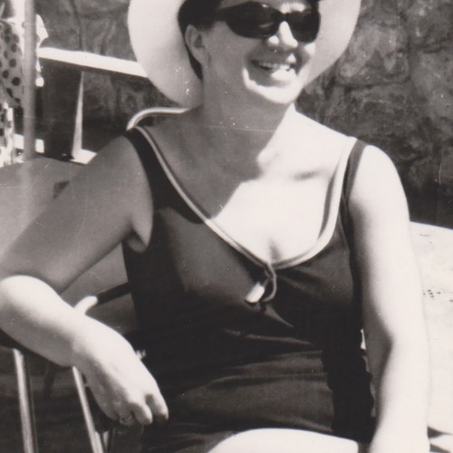 Femme mature élégante - , en
