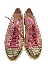 Très Belle Et Authentique