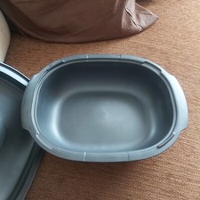 tupperware base 2 litre cocotte noir ultra pro + donne couvercle brûler 