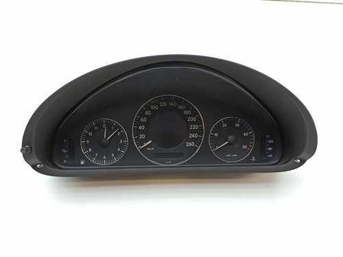 Mercedes benz clk a209 - mercedes-benz, c209