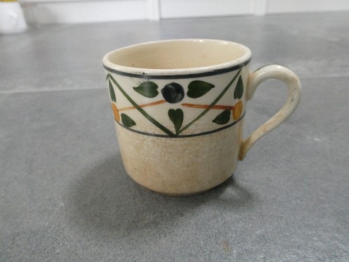 Tasse très ancienne