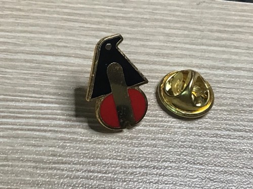 Pins pingouin lainières de - pins,