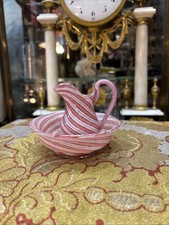 Ancienne vasque et sa cruche