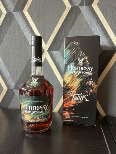 Hennessy les twins 70cl - hennessy,
