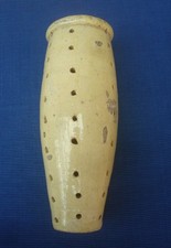 V71 Rare Faisselle Cylindrique