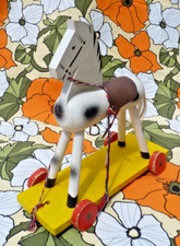 JOUET ANCIEN, PETIT CHEVAL VINTAGE à tirer en BOIS PEINT début année 80