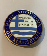 Rare plaque de calandre