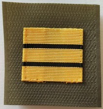 FRANCE: Galon militaire de