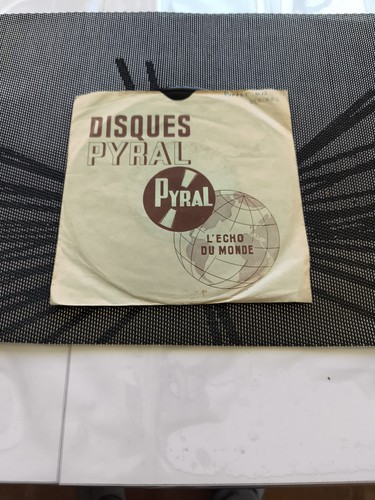 Tours test pressing puppet - 45,