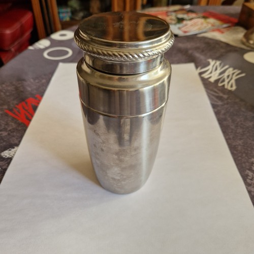 Ancien mélangeur shaker - , à