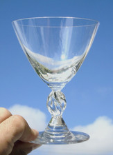 Lalique - Coupe à chambagne en cristal, modèle Fréjus Haut. 13 cm