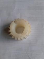 1 x engrenage nylon  rabot