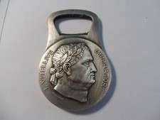 SUPERBE DÉCAPSULEUR  LA VITTELLOISE EN MÉTAL ARGENTÉ   A COLLECTIONNER  !!  