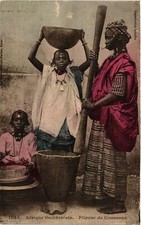 CPA AK SENEGAL Fortier 1036 Afrique Occidentale- Pileuse de Couscous (812021)