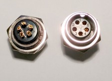 5 Pin Chassis Connector Gold