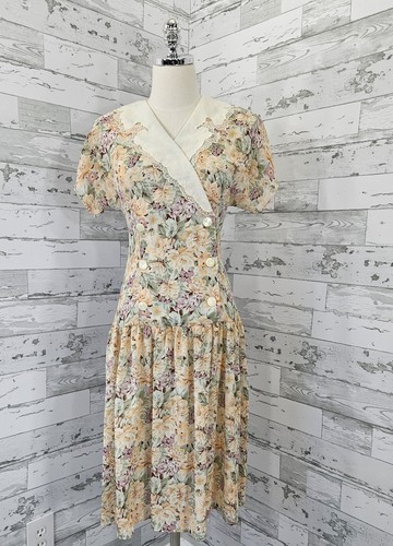 Carriage court vintage - carriage,