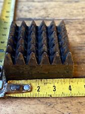 (n°11 OUTIL ANCIEN, plaquette Boucharde  marteau tailleur de pierre État Neuf