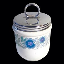 PETIT CUIT OEUF/ COQUETIER EN PORCELAINE WEDGWOOD DECOR FLORAL MODÈLE CLÉMENTINE