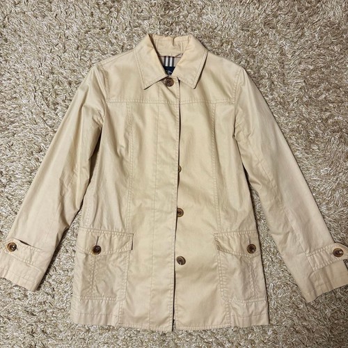 Trench coat court - trench-coat, burberry