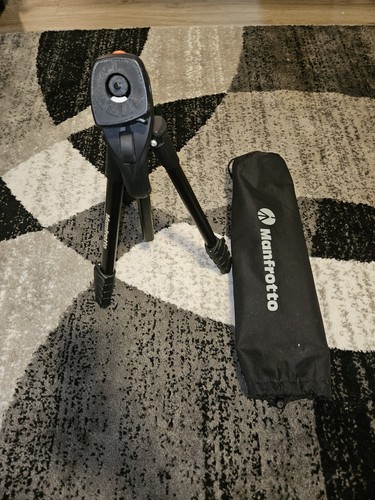 Manfrotto tripod - manfrotto,