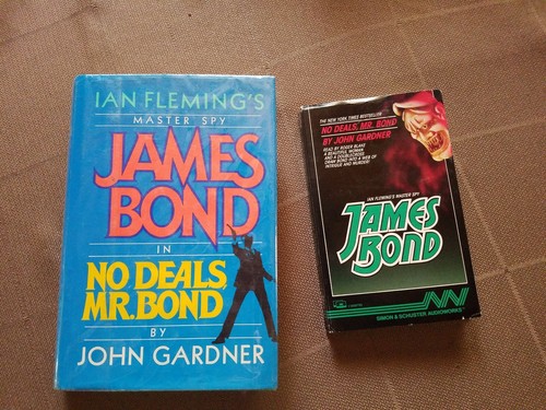 James bond harcover - -, &