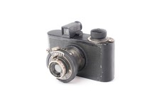 Appareil photo miniature Boltavit version noir par  Bolta-Werke.