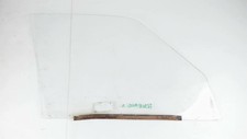 Vitre avant gauche PEUGEOT 305