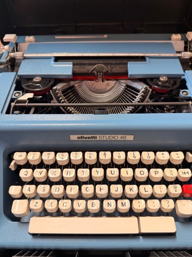 Olivetti studio typewriter - studio, typewriter-