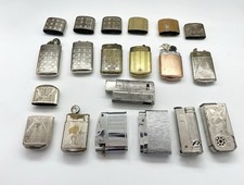 lot de 12 anciens briquets à