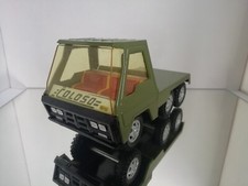 Camion à plateau 6 roues