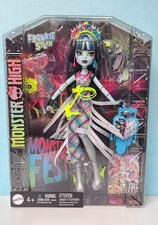 Monster high poupée dans