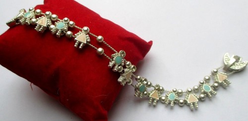 Bracelet couleur argent - bracelet,